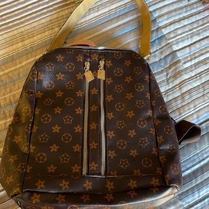 Back pack purse